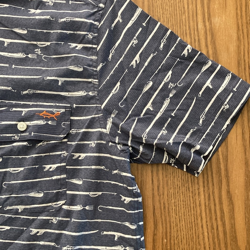 Salt Life Men's Blue button up shirt men’s